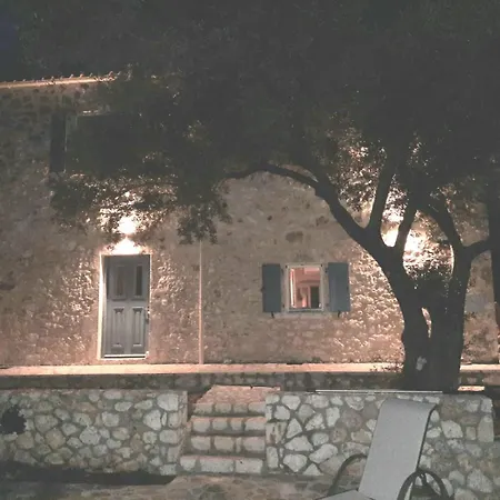 Βίλα Mathilda's House