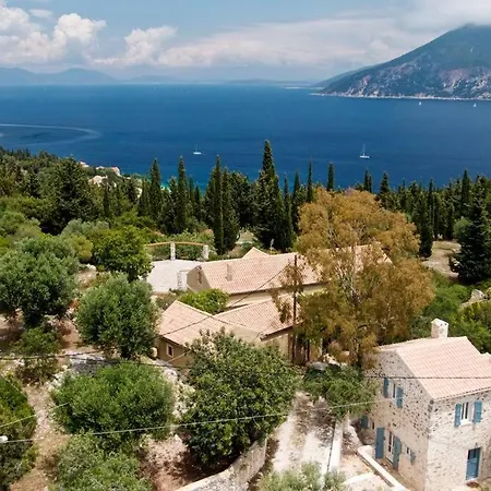 Mathilda's House Villa *